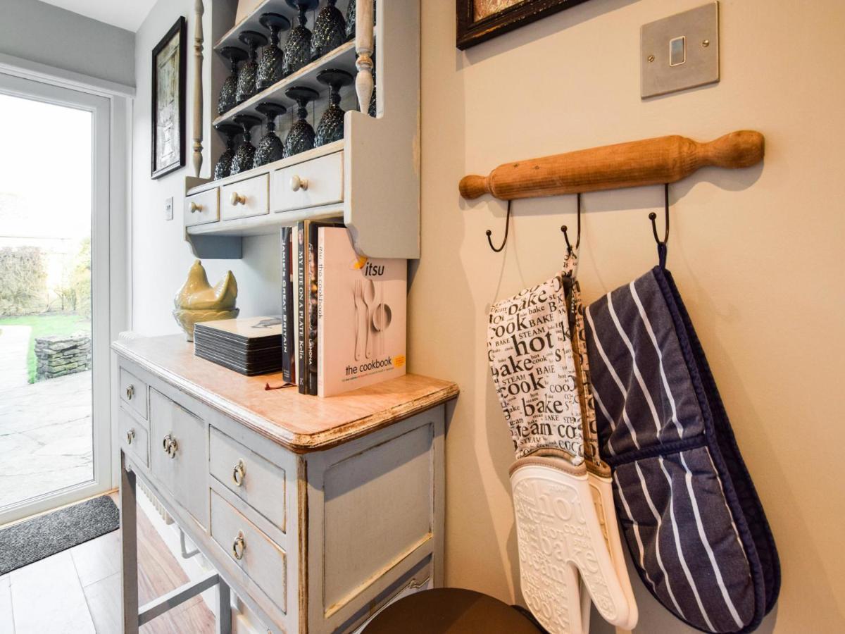Appletree Cottage Bourton-on-the-Water ภายนอก รูปภาพ